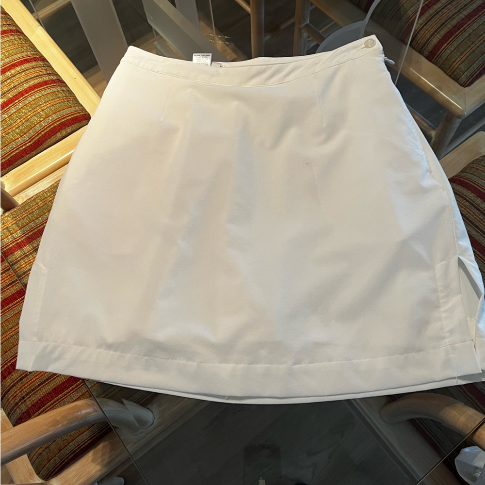 Golf skirt - like new!